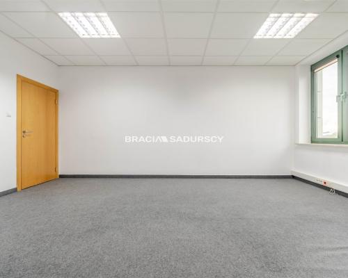 lokal biurowy 18,5 m2 pradnik Biały