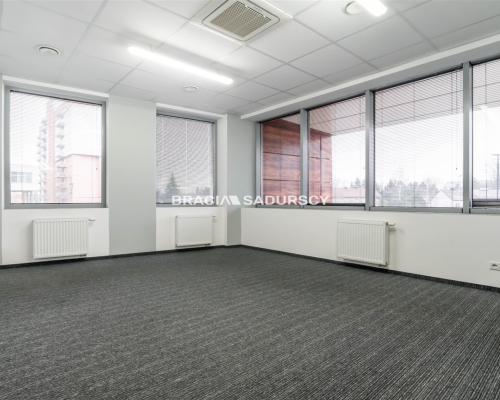 Powierzchnia biurowa z parkingiem - 250m2