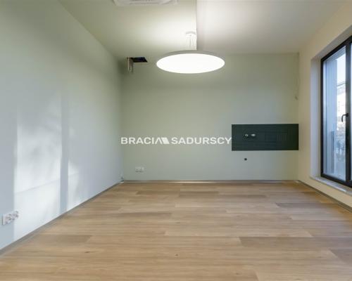 Lokal wykończony/ 108m2/ świetna lokalizacja