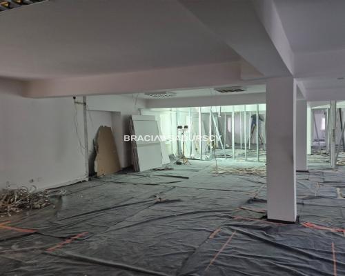 204m2 w biurowcu,ok. Mogilskiej,super cena 45zł/m2