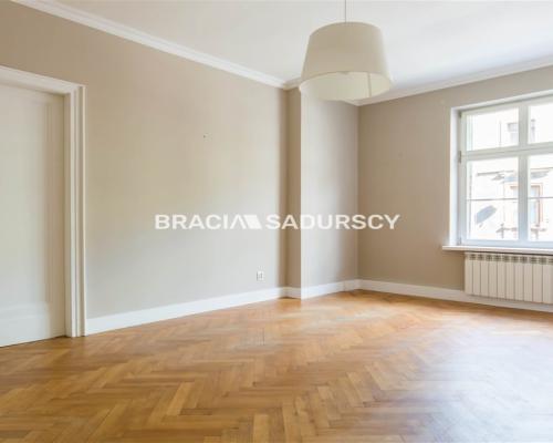 kamienica z windą, lokal biurowy 80m2, 3pok