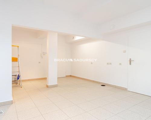 Lokal biurowy z dużym potencjałem - Racławicka