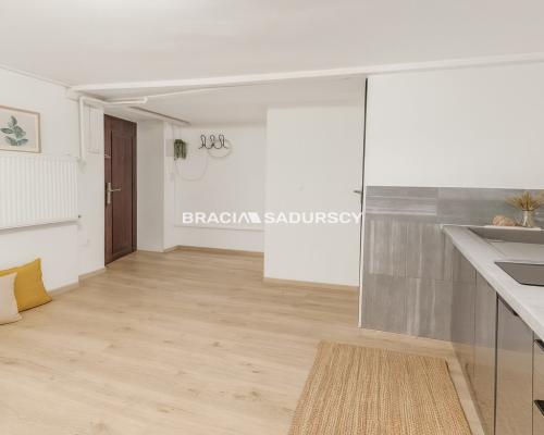 16m2, Bronowicka, ul. Bandtkiego