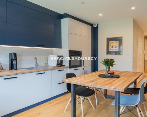 2-pok mieszkanie/Federowicza/garaż/kom.lok