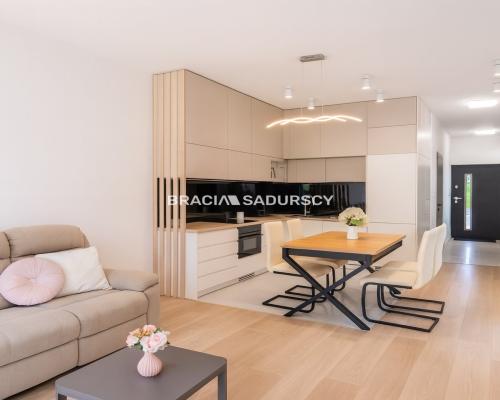 Nowoczesne mieszkanie, bezczynszowe 3-pok | ENG