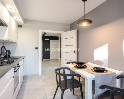 3-pok mieszkanie o dobrym rozkładzie/Ruczaj/Obozow