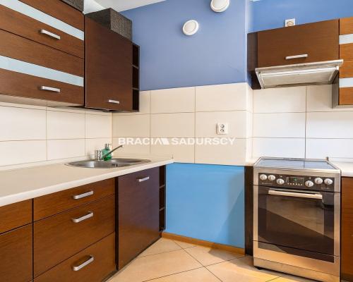 3 pok z osobną kuchnią - Rydlówka