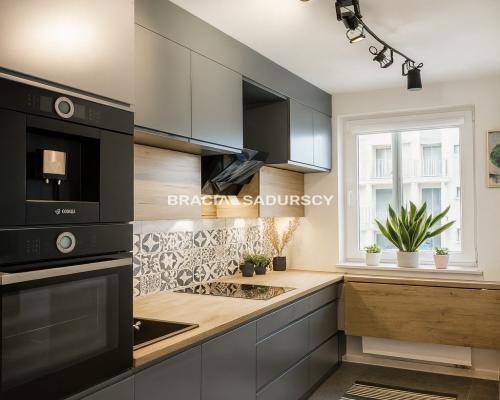 Sprzedam mieszkanie na Żabińcu: 58m2 + parking