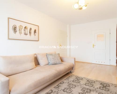 3-POKOJOWE, BALKON, ATRAKCYJNA LOKALIZACJA