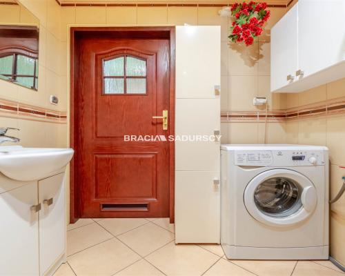 3-pok(oddzielne)z balkonem i widokiem na Wawel