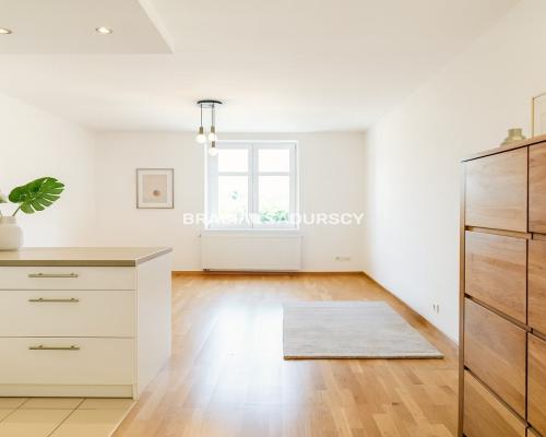 2pokoje/winda/nowoczesna kamienica/stara Krowodrza