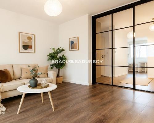 3-pok, ul. Kobierzyńska, super lokalizacja