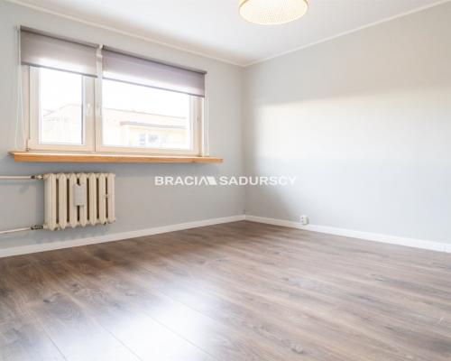 3-pok, ul. Kobierzyńska, super lokalizacja