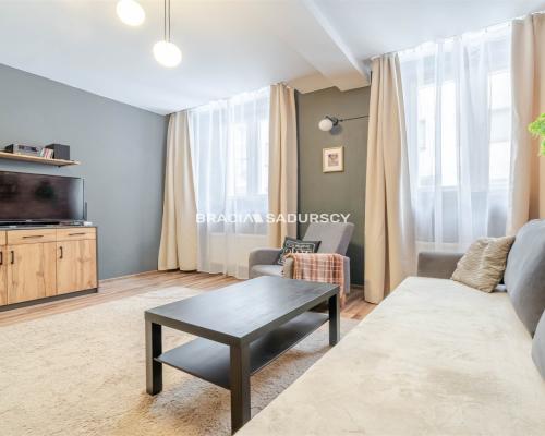 Parter, bez schodów i ograniczeń.