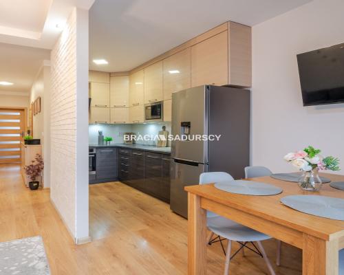 Przestronne/2-pok mieszkanie/Chełmońskiego/ogródek