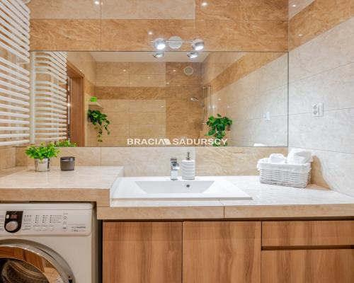 Przestronne/2-pok mieszkanie/Chełmońskiego/ogródek