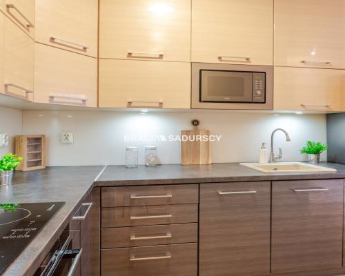 Przestronne/2-pok mieszkanie/Chełmońskiego/ogródek