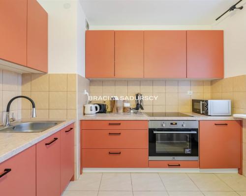 SłONECZNE, 1-POKOJOWE W ATRAKCYJNEJ LOKALIZACJI