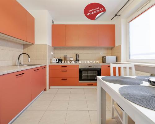 SłONECZNE, 1-POKOJOWE W ATRAKCYJNEJ LOKALIZACJI