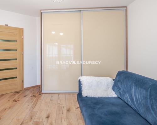 2 niezależne pokoje/2020/Zabiniec/garaz/winda