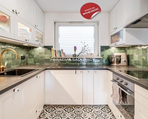 3-pok z dużym tarasem w spokojnej okolicy