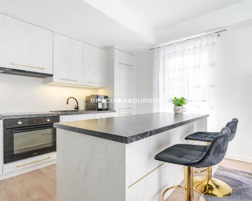 Atrakcyjne 3-pokojowe mieszkanie 46 m² – Zawada