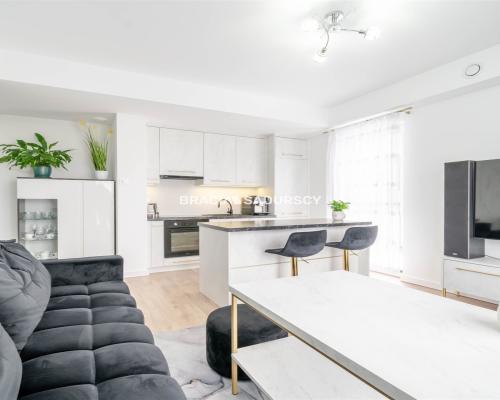 Atrakcyjne 3-pokojowe mieszkanie 46 m² – Zawada