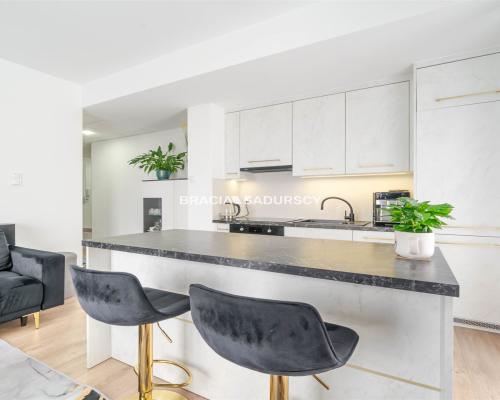 Atrakcyjne 3-pokojowe mieszkanie 46 m² – Zawada