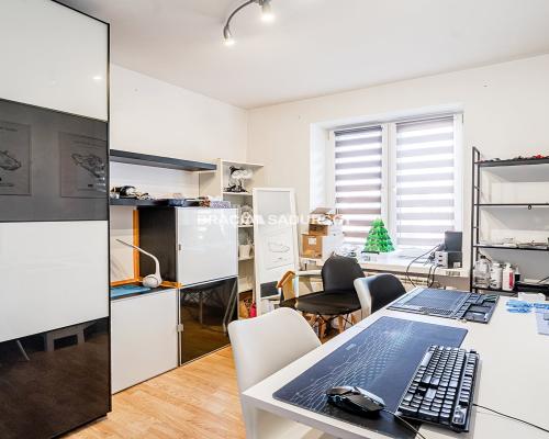 3 pokojowe mieszkanie z kuchnią 52,8m2 Centrum