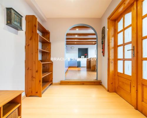 Mieszkanie w kamienicy 82 m2 stare miasto,poddasze