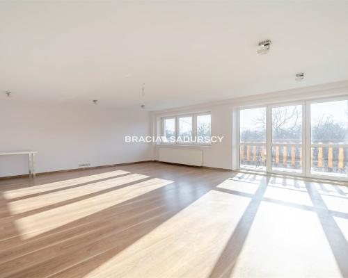 Bezczynszowe mieszkanie 106m2 ogródek Wieliczka