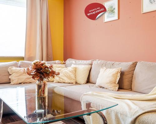 Przestronne mieszkanie z balkonem – ul. Przewóz