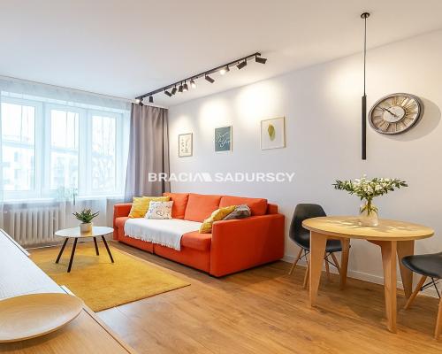 2 pokoje - Os. Urocze - 489 tysięcy