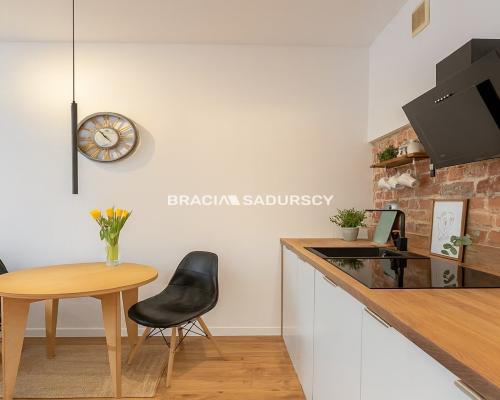 2 pokoje - Os. Urocze - 489 tysięcy