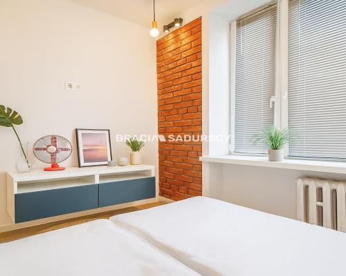 2 pokoje - Os. Urocze - 489 tysięcy