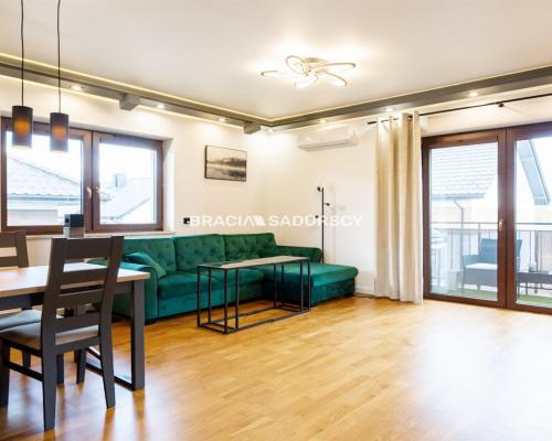 Nowoczesne mieszkanie II-poziomowe Węgrzce Wielkie