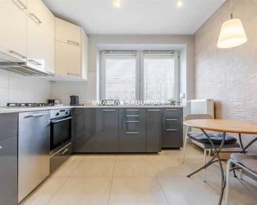 Kameralny blok |2 pok. | Parter