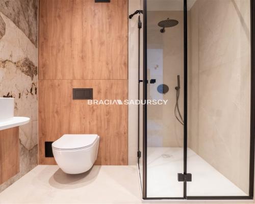 Wola Justowska apartament z miejscem postojowym