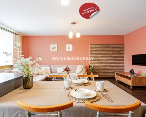 3 pok. Przewóz - k. lokatorska i m. postojowe