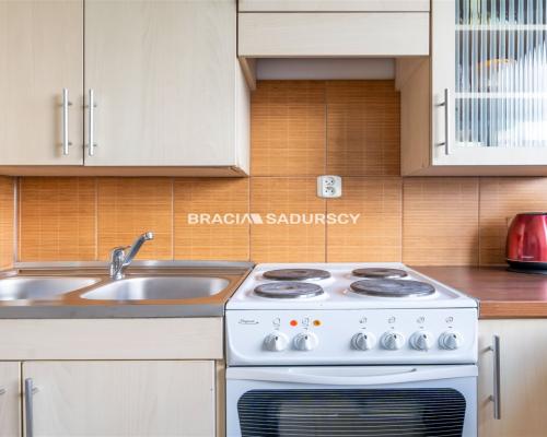 Panoramiczne 2-pokojowe mieszkanie z loggią !