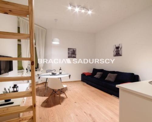 KAWALERKA INWESTYCJA BLISKO DWORCA