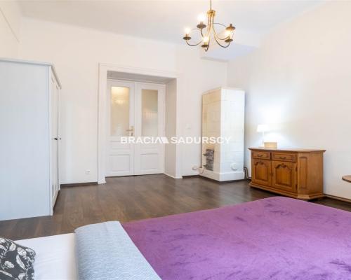 3 pokoje, 70m2 w sercu Krakowa - ul.Długa