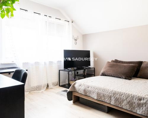 83m2+238m2 ogródek+dwa m. postojowe