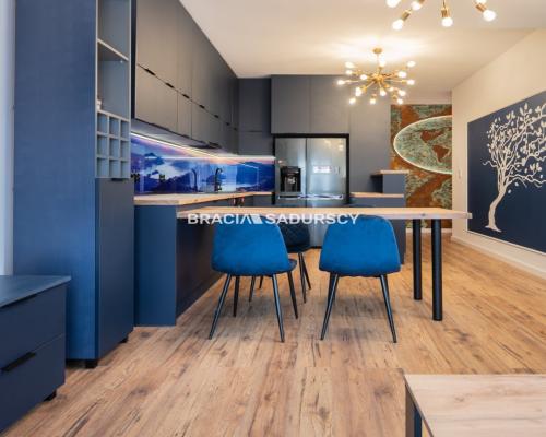 Luksusowy Loft z Domowym SPA – Kraków, Złocień