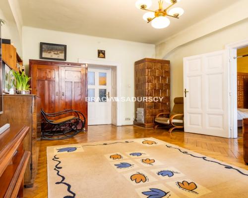 Stare Miasto: atrakcyjne 3pok, zabytkowa kamienica