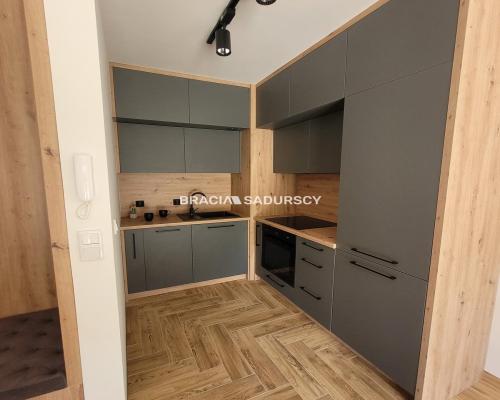 Nowoczesne mieszkanie 37m2 z prywatnym ogródkiem