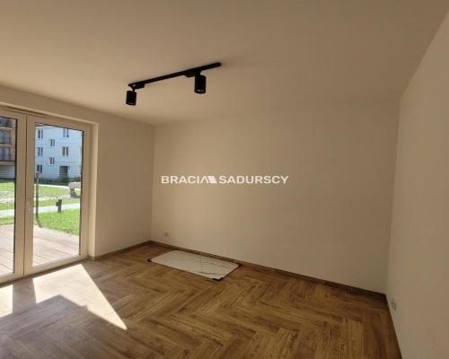 Nowoczesne mieszkanie 37m2 z prywatnym ogródkiem