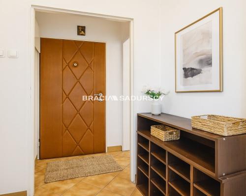 27m2 z piwnicą, klimatyzacją i widokiem na Kopiec