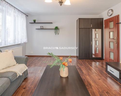 Zadbane 2 pokoje z balkonem | Spokojne osiedle