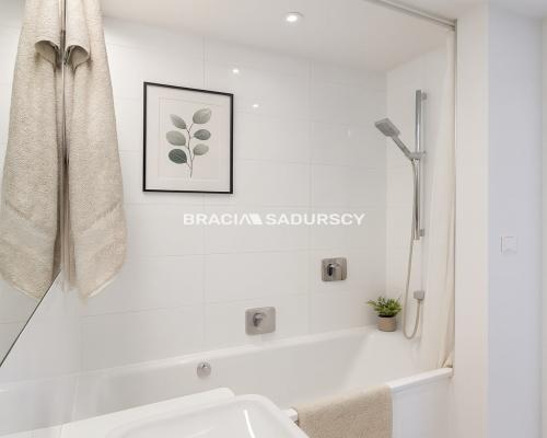 Apartament 2, 3 pokoje z balkonem Podgórze